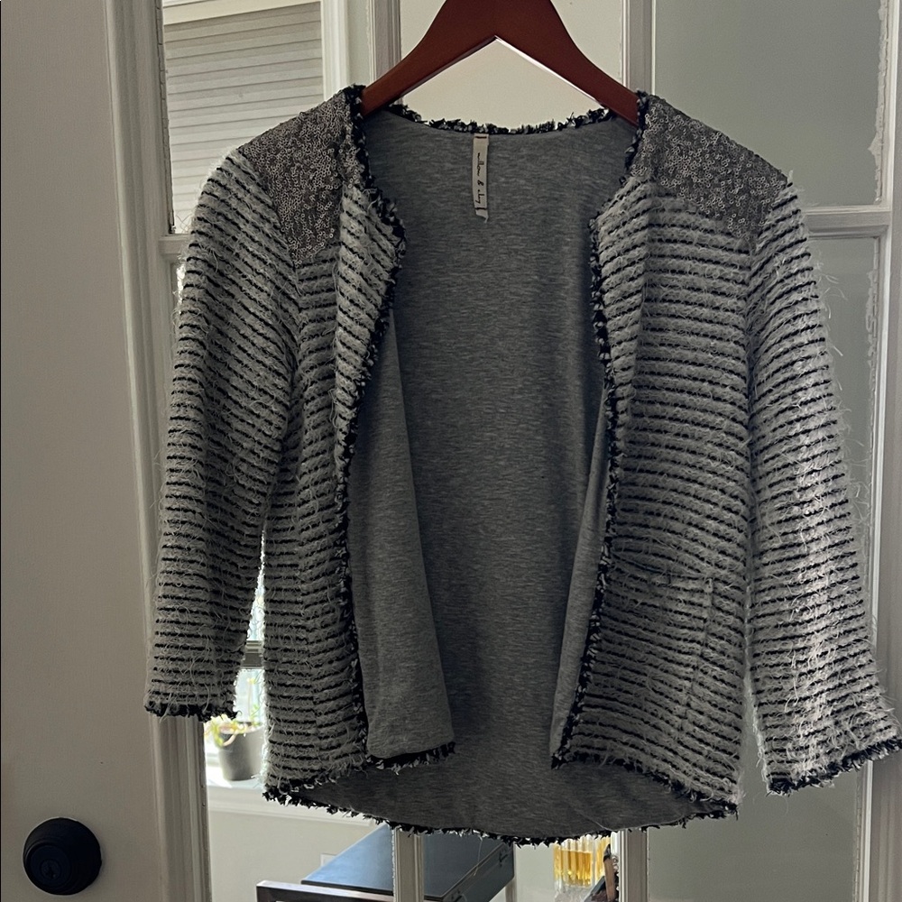 Willow & Clay Textured Gray Cardigan
